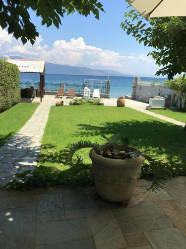 Private luxury villa My Beach House gîte à louer Lóngos