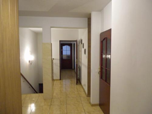 設施, Gościniec Suwalska (Gosciniec Suwalska) in 戈烏達普