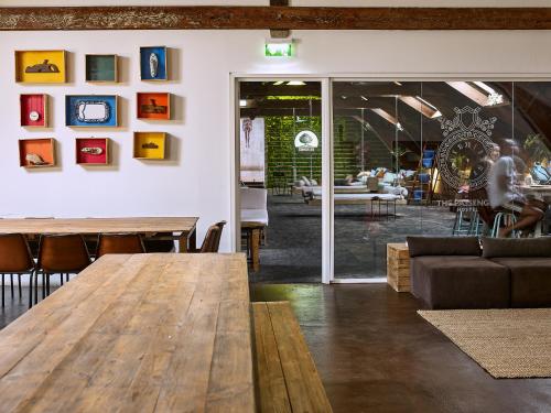 Общая зона отдыха/ТВ, The Passenger Hostel in Порту