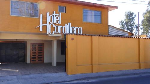 Hotel Cordillera - San Fernando