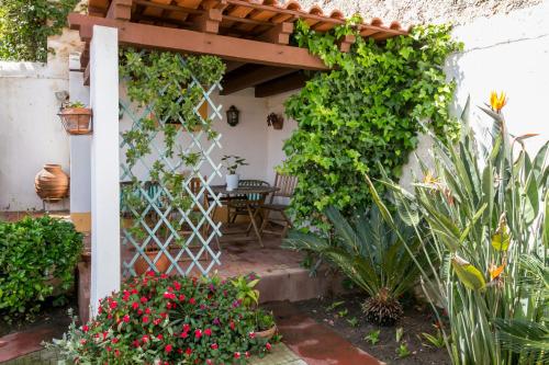  3 Marias Garden House B&B in Lagos