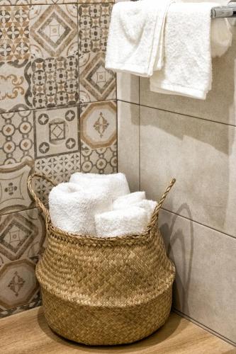 DIMORA FLEGREA room & breakfast - image 13