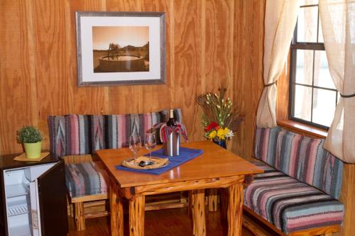 West 1077 Guest Ranch - image 7