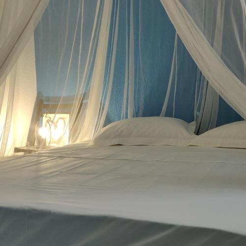 Escale Caraibes in ทรัว-ริวิเยร์