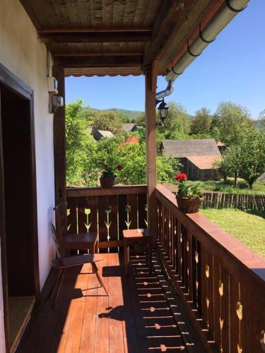 Balkons/terase, Miklós Lak (Miklos Lak) in Ocna De Sus
