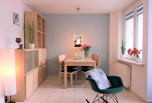 Stylish and spacious by Cooee Apartments, Varšava (fotografie 5)