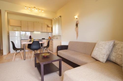 Sadržaji, Ntina's house in Kefalonia