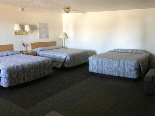 Bryce Way Motel - image 6