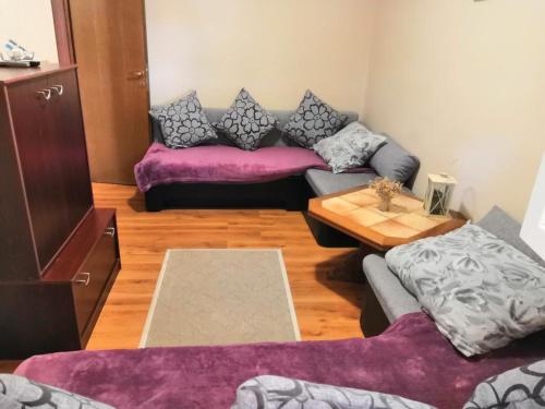 Apartments by the sea Drvenik Mali (Drvenik) - 16787 - image 14