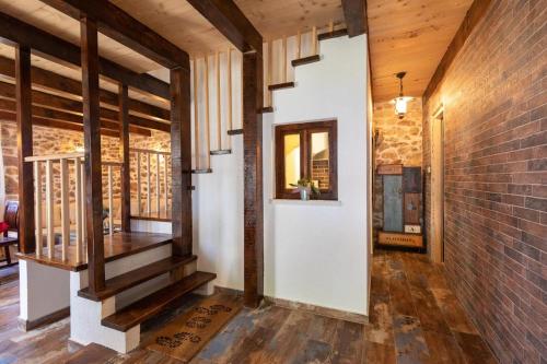 Létesítmények, Family friendly house with a swimming pool Bogatic, Krka - 17168 in Split – Szupetar
