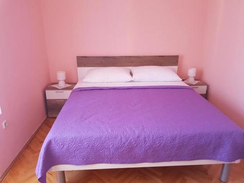 Apartments with a parking space Vodice - 16060 Vodice 