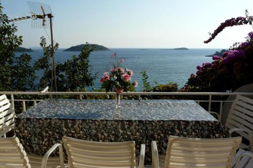 Apartment in Blato 