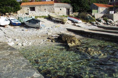 Apartments by the sea Prizba Korcula - 16900 - image 6