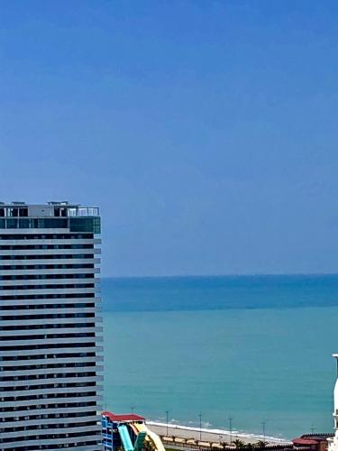 Best in Batumi 4, Batumi (foto 8)