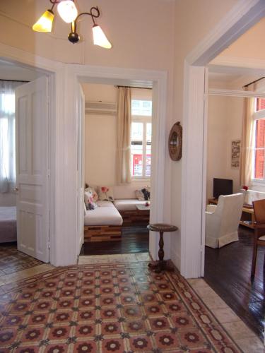 Finestra Rossa old town vintage house - Lefkada