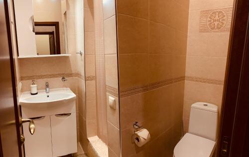 Hotel Day and Night on Michurinskiy