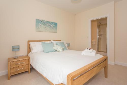 Western Gate Executive Central Apartments - image 7