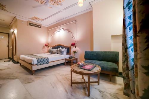 room detail thumbnail 0