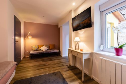 Maison d'Hotes Les Chambres de Clem' Room Type - Suite with Spa Access