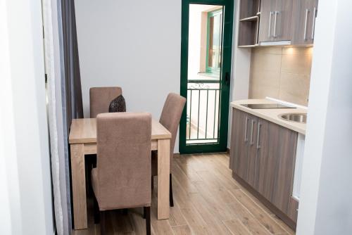 IPN APARTMENTs - image 14