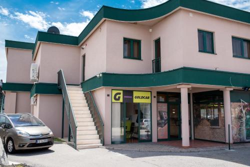 IPN APARTMENTs - image 6