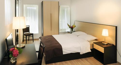 Chateau de Bossey in นียง