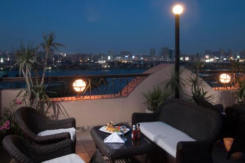 Food and beverages, Swiss Inn Nile Hotel in Giza