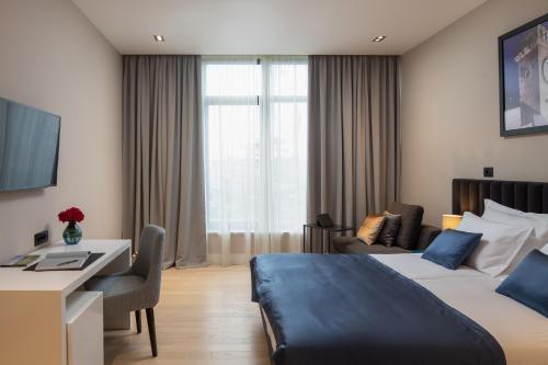 Corona B&B in Brnaze