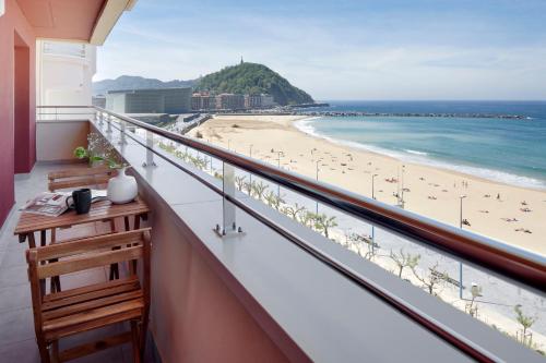 Sunset By Feelfree Rentals — rental in 1 De Lapurdi Plaza Piso 5, Puerta 51., San Sebastián ES, 20002