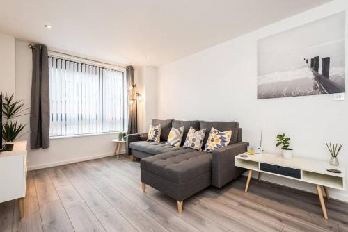 Host & Stay - Oldham Place