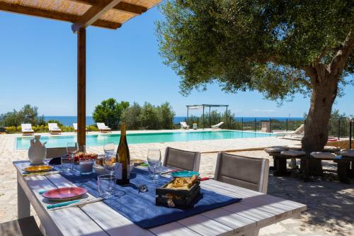  Tenuta Regina in Castrignano del Capo