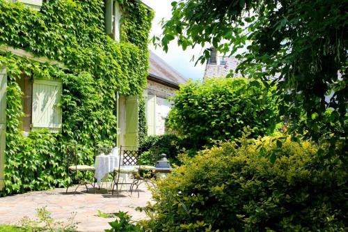 บริการและสิ่งอำนวยความสะดวก, Chez Claire in ชาร์สนุย