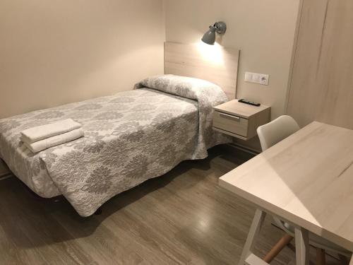 Hostal La Romànica - image 9