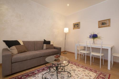 Modern Duomo View - image 4