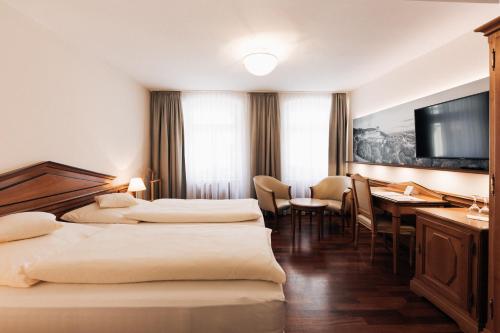 Hotel Weisser Bock - image 14