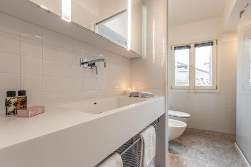 La Bricola Terrace Apartment - image 2