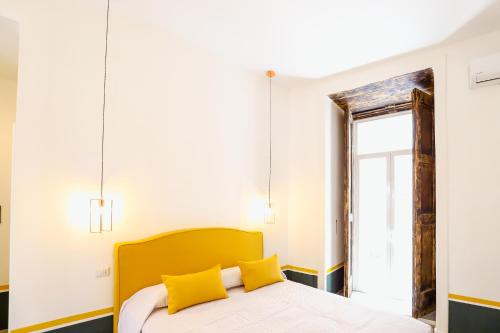 King Room with Balcony image 10