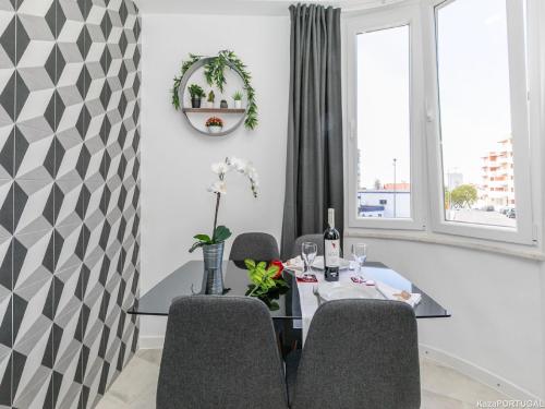 HAppy House - image 4