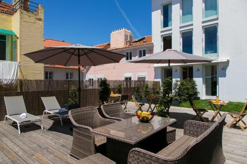  ALTIDO Stylish 5BR Apt with big terrace in Principe Real in Lissabon