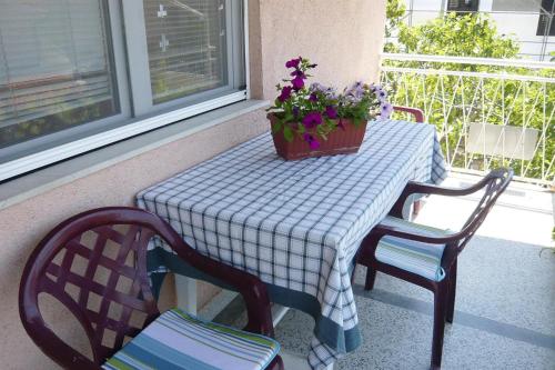  Apartments im Haus Julijana Pirovac - CDN041002-EYB in Pirovac