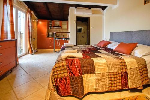  Apartments Grande Vista Starigrad Paklenica - CDN051004-CYA in Starigrad-Paklenica