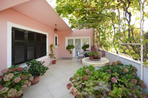  Apartments im Haus Anastacia Mandre - CIN04053-DYA in Mandre