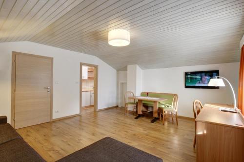 Apartments Schneider - image 7