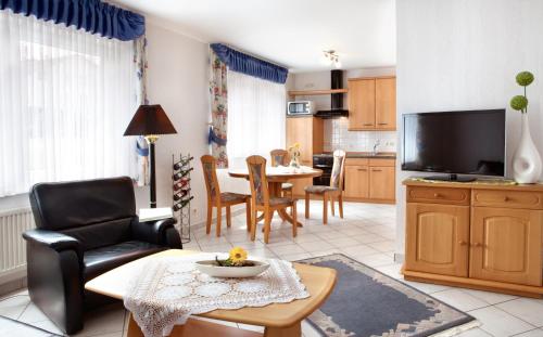 Ferienweingut Klaus Thiesen Gästezimmer und Apartments - main image