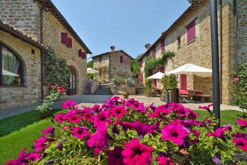  Holiday residence Country House Fonte al Noce Gubbio-Nerbisci - PEG011005-CYA, Pension in Mocaiana bei Campo Reggiano