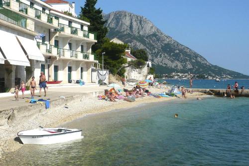  Apartments Marina Brist - CDM05033-CYG in Brist