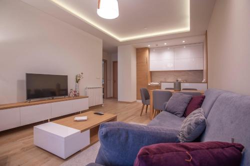 Hotel Vela - image 7