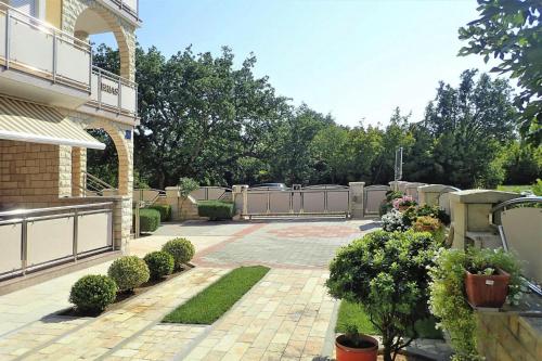  Apartments home ASJA Starigrad-Paklenica - CDN051020-CYB in Starigrad-Paklenica