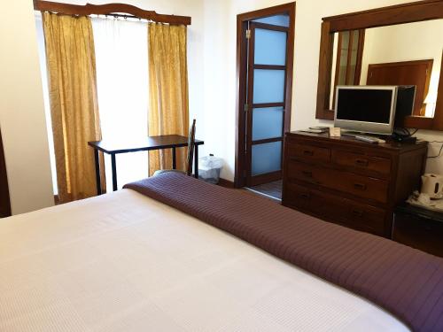 Hotel Segles - image 12