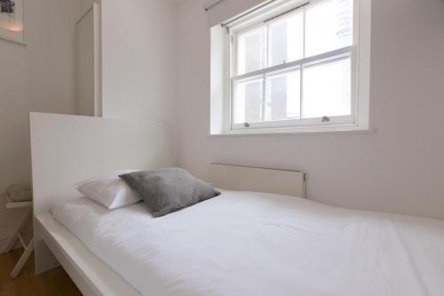 Charlotte Street Rooms by Allô Housing - image 3